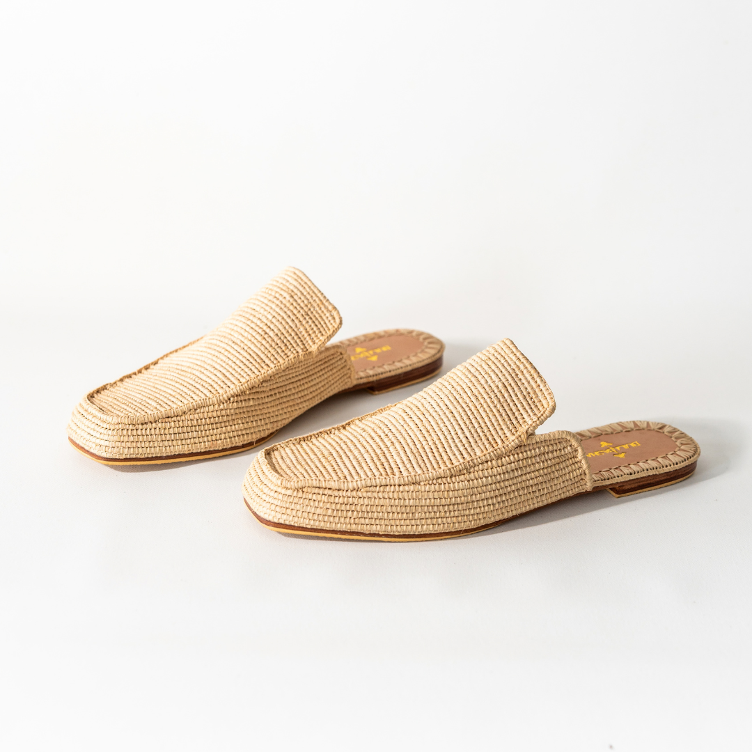 Munatas Men's Mules Natural Beige