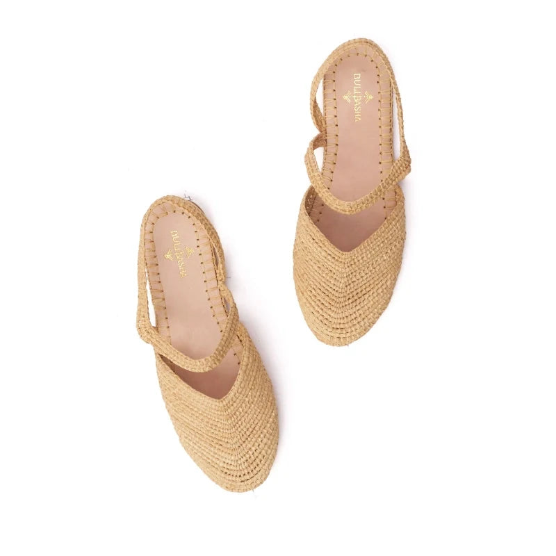 Wararni, sustainable, flats made from natural materials by Bulibasha