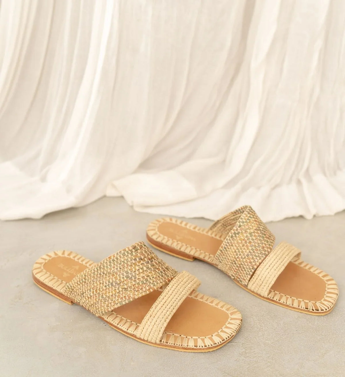 Zigza | Neutral Mix, sustainable, sandals made from natural materials by Bulibasha