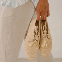Agizul Neutral, sustainable, handmade shoes made from natural materials by Bulibasha