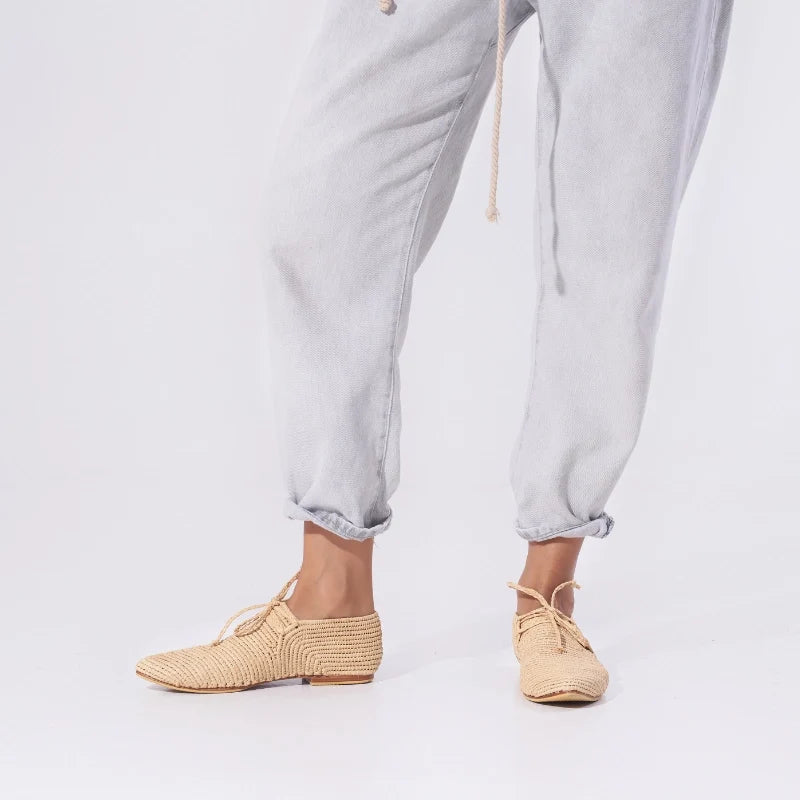 Takama Neutral, sustainable, shoes made from natural materials by Bulibasha