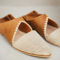 Yara Women's Shoes Sandy