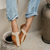 Taos Women's Shoes Sandy