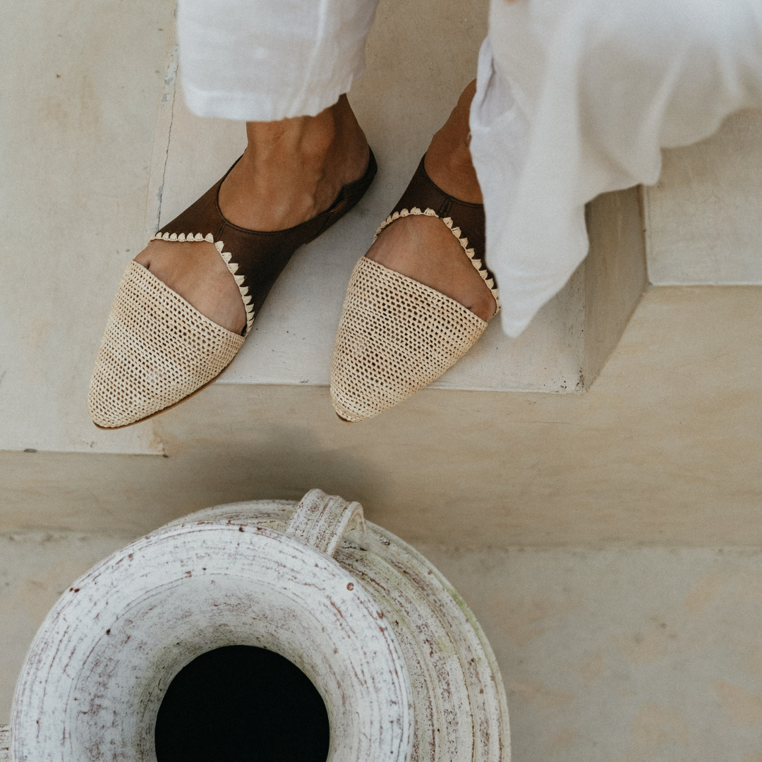 Yara Women's Shoes Earth